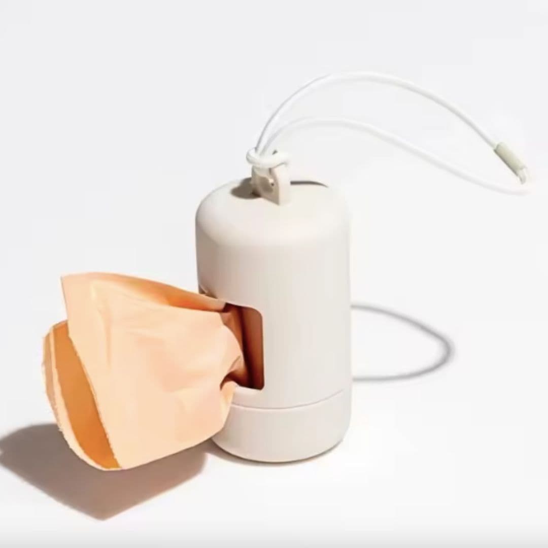 CleanBuddy- pojemnik na worki dla psa